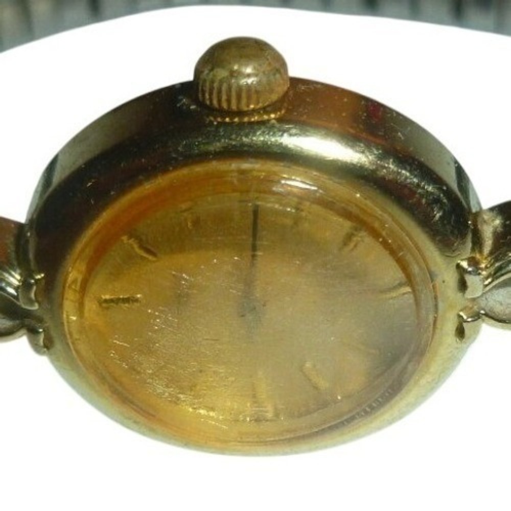 Timex Womens Quartz Watch Gold Tone Expansion Band Analog Small Round Face T G7